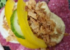 Snitte med spegepølse
