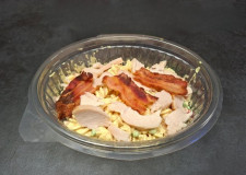 Pastasalat med Kylling og bacon
